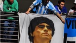 Nhật kí hành trình: Maradona hiện diện ở khắp nơi